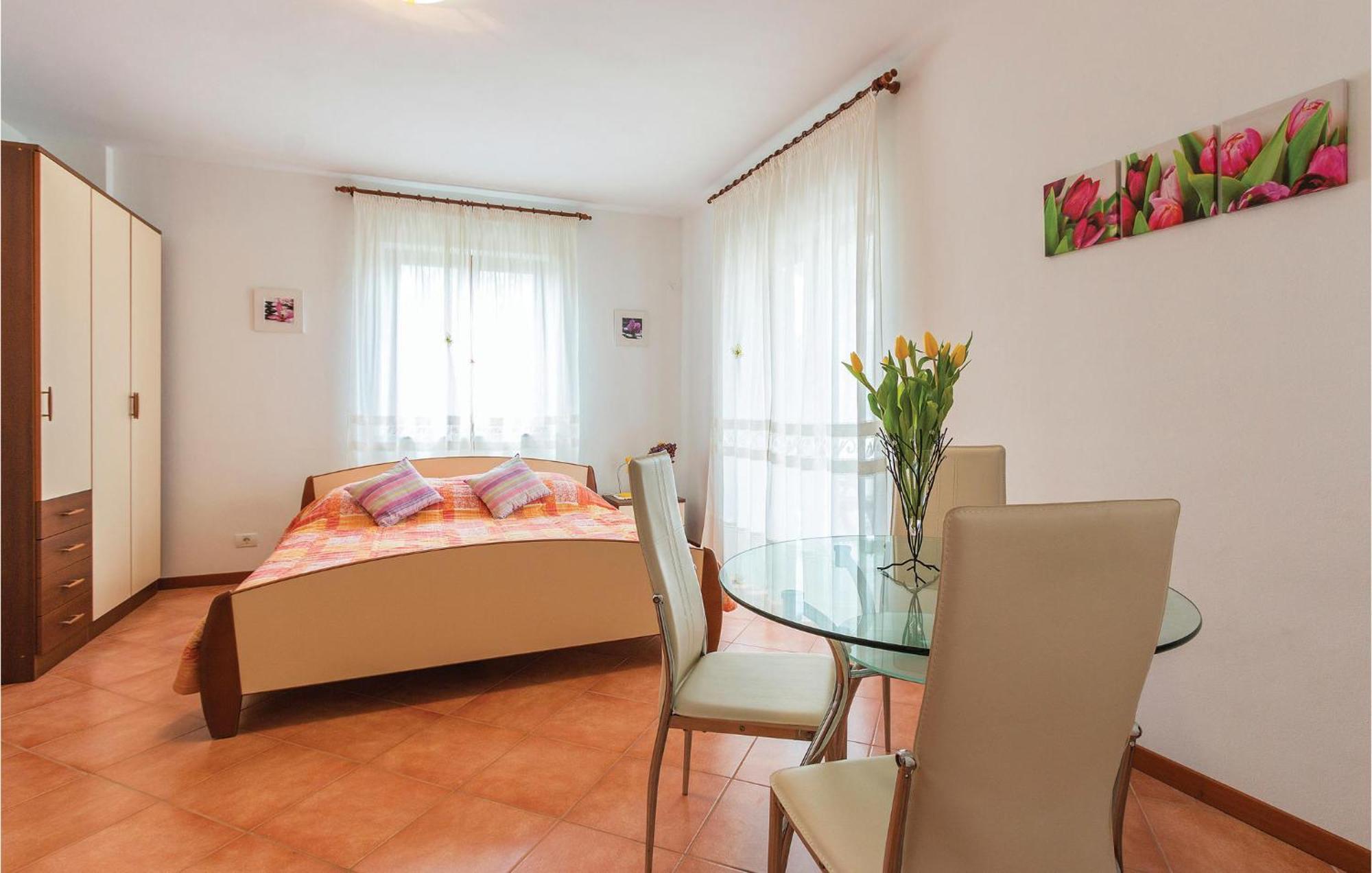 Gorgeous Apartment In Fazana With Wifi Bagian luar foto